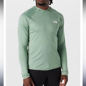 The North Face Men's Size Medium Running Sunriser UPF Hoodie  Long Sleeve